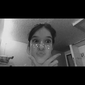 Meet your Posher, Miley